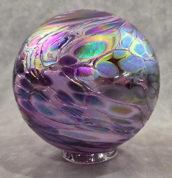#05282601 Float purples 6'' Iridized $65.00