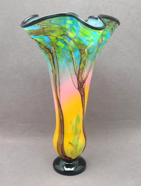 SAC#828 #04252215 sunset vase 14.5''Hx8.5''Wx3.5''B $280