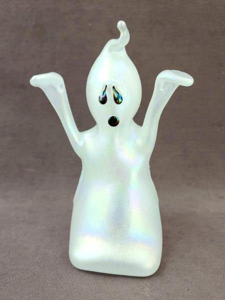 #09082306 GLOW IN THE DARK ghost 8.5''Hx5''W $150