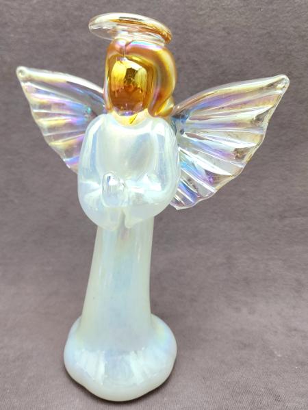 #04102304 angel 9''Hx7''Wx4''D $300