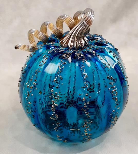 #09162522 Med Pumpkin 4'' to 5'' Silvered $55.00