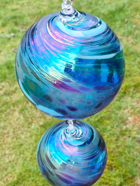 #02152602 Three Hanging Ball Sculpture LG-6.25'' Med-5.5'' Sm-4.5'' 23'' long Iridised $180.00