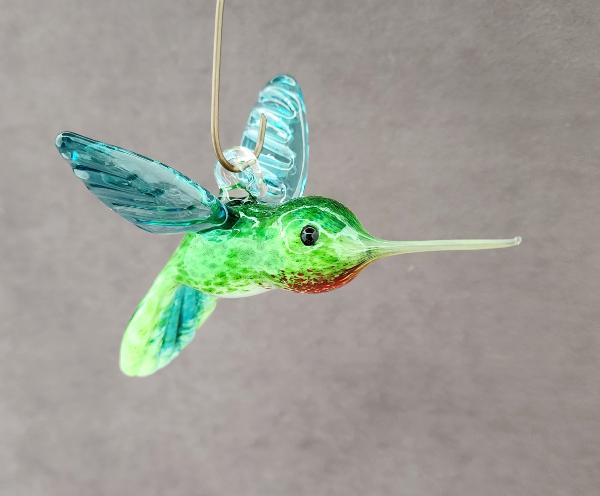 #05252302 hummingbird hanging 3''Hx4''Wx5.5''L $135