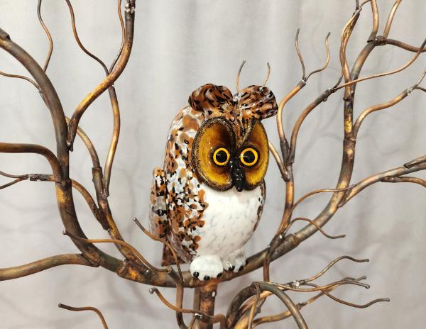 #05262301 Garden Owl 27''HX36''WX12''D $1200.00