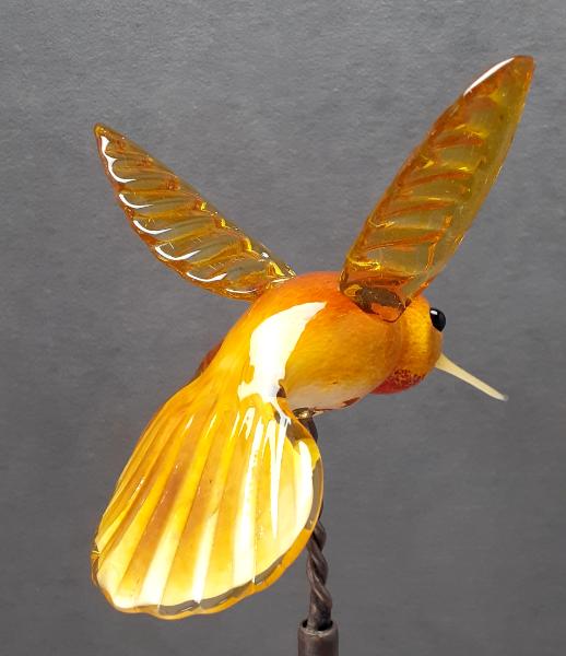 #04162231 Hummingbird On Rod 7''HX4''WX5.75''L $130.00