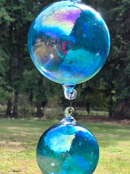 #09282602 Three Hanging Ball sculpture LG-6'' Med- 5'' Sm- 3.5'' length 22.5'' $160.00