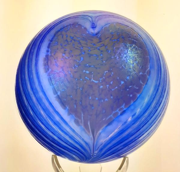 #01102617 Med Float white on blue heart design Iridised  5.75'' $80.00