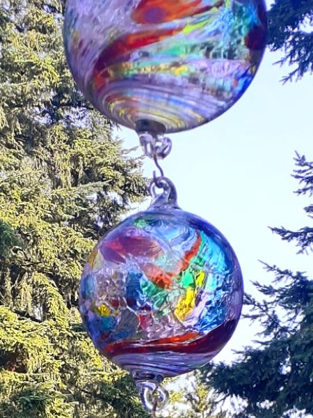 #08042518 Four Hanging Ball Sculpture Iridised  Lg-6.75'' Med-5.25'' Sm-4.5'' Xsm-3.5'' 30'' Long $250.00