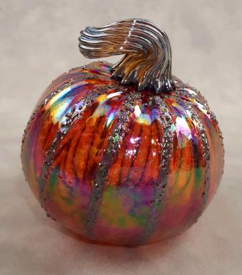 #09062510 Sm Pumpkin 3.5'' Iridised $40.00 #09062510 Sm Pumpkin 3.5'' Iridised $40.00