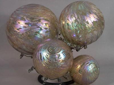 Gold swirls, Fumed