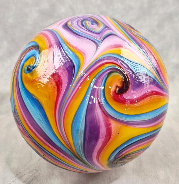 #05282605 Float Rainbow Wave 6.75'' $125.00