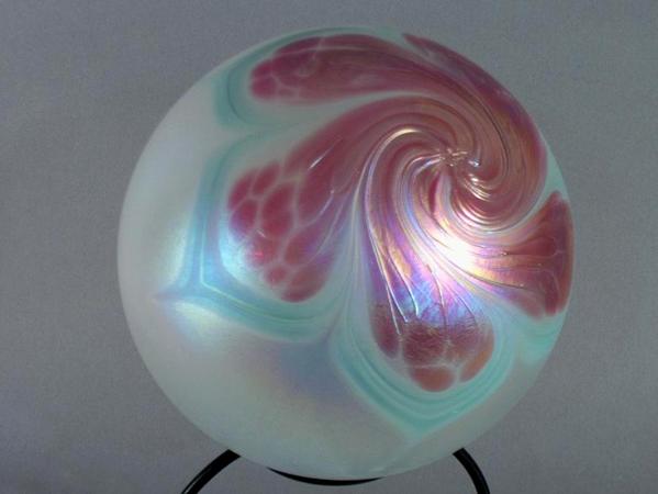 Flower Design, Fumed