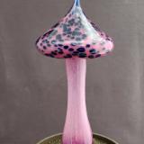 #04052416 LG mushroom with glass stake 13''Hx5.5''W $100