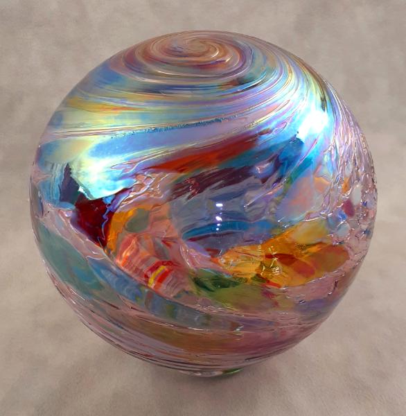 #08042513 Med Float Iridised Confetti Design 6'' $65.00
