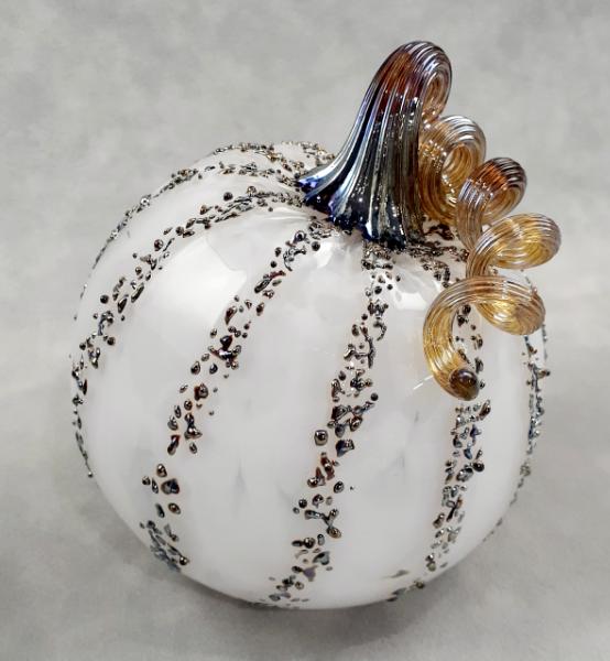 #09222512 Pumpkin Med 4'' to 5'' Silvered $55.00