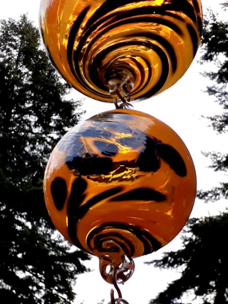 #07302515 Three Hanging Ball Sculpture Lg-6.5'' Med-4.5'' Sm-3.5'' Long-23'' $180.00