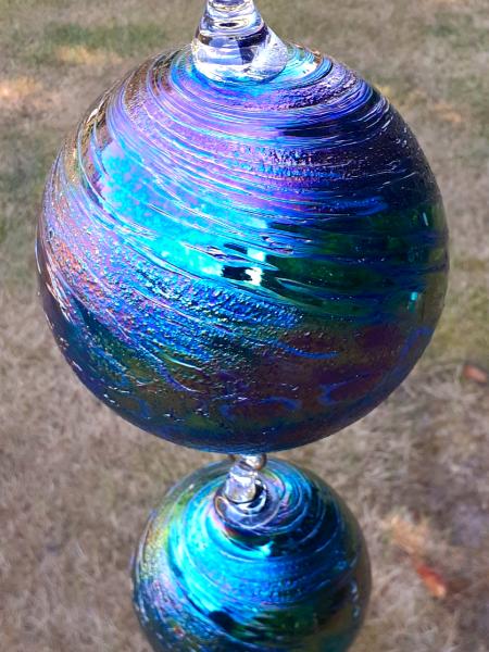 #080925056 Three Hanging Ball Sculpture Iridised Lg-6.25'' Med-5.18'' Sm-3.5'' 22''Long $180.00