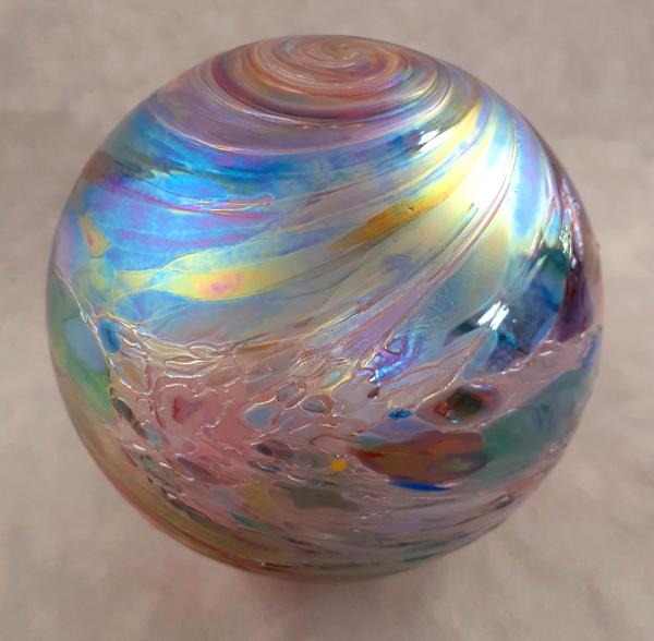 #08042513 Med Float Iridised Confetti Design 6'' $65.00