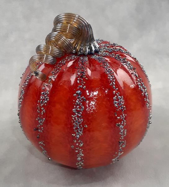 #09222529 Pumpkin Med 4'' to 5'' Silvered $55.00