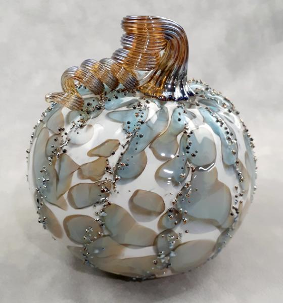 #09222535 Pumpkin Lg 5'' to 6'' Silvered $65.00