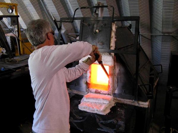 Gathering Glass from furnace