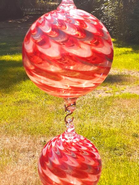 #08262501 Three Hanging Ball Sculpture WSU Colors LG-6.25'' Med-4.75'' Sm-3.75'' Long 22'' $180.00