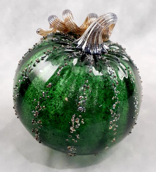 #09162525 Med Pumpkin 4'' to 5'' Silvered $55.00