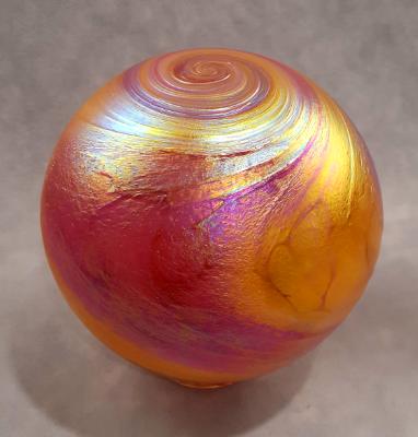 #11242508 Med float 6.25'' Aurora design Iridised $90.00