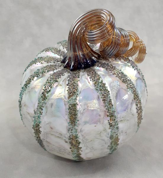 #10242501 Pumpkin Med Iridised 4'' to 5'' $55.00