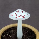 #07112246 mushroom 5''Hx3''W $65