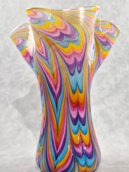 #05282608 Vase Rainbow Feather Wave 9.75''X7.5''WX4''B $150.00