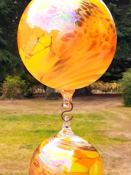 #07302516 Three Hanging Ball Sculpture Iridised Lg-6.25'' Med-5'' Sm-3.75'' Long-22'' $180.00