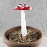 #04152401 mushroom with glass stake 7''Hx4''W $70