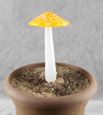 #04122411 GLOW IN THE DARK mushroom on glass stake 7.5''H x 4''W $80