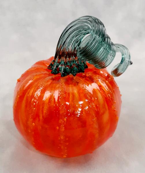 #09162515 Sm Pumpkin 3'' to 4'' $40.00