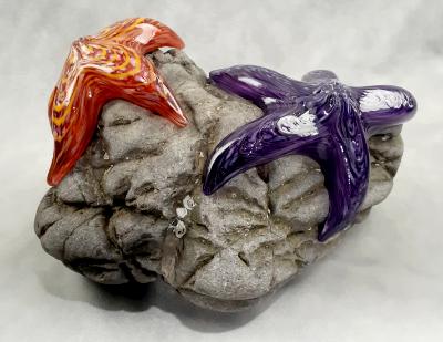 #09162511 Two Starfish on rock Purple & Orange 6.25''HX10''WX7.5''D $280.00