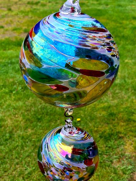#04282601 Four Ball sculpture, Confetti design, Iridized LG-7'' Med-5.75'' SM-4.75'' XSM-3.75''  Total length  31'' $200.00