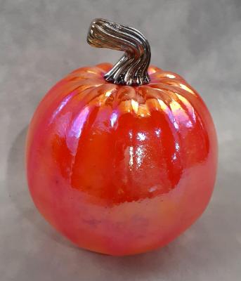 #09222534 Pumpkin Lg 5'' to 6'' Iridised $65.00 #09222534 Pumpkin Lg 5'' to 6'' Iridised $65.00