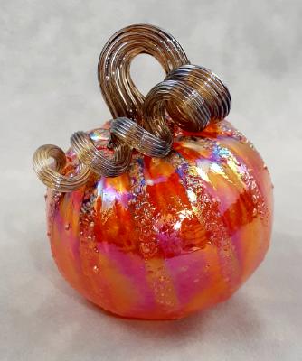 #09162516 Sm Pumpkin 3'' to 4'' Iridised $40.00 #09162516 Sm Pumpkin 3'' to 4'' Iridised $40.00