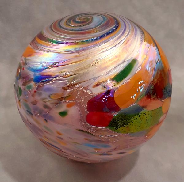 #01102606 Med Float Confetti design 6'' $65.00