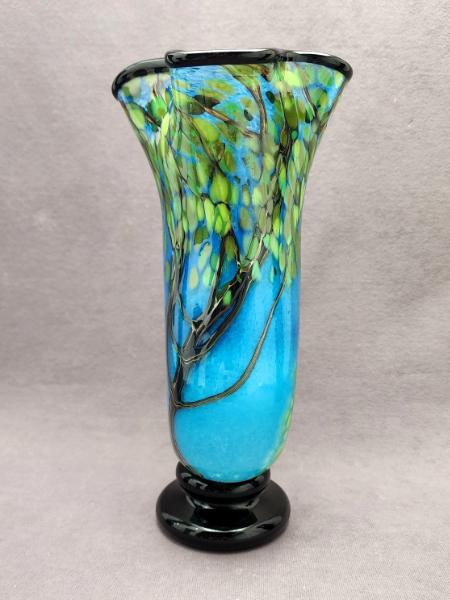 #04102311 tree vase 12''Hx6''W $270