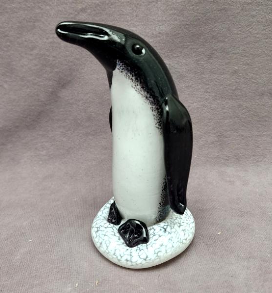#12022209 penguin 5.5''Hx3''W $120