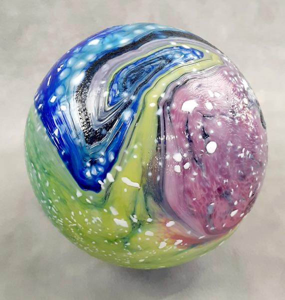#09062504 Med Float 5,5'' aurora borealis design $95.00
