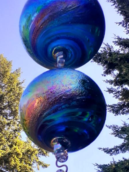 #080925056 Three Hanging Ball Sculpture Iridised Lg-6.25'' Med-5.18'' Sm-3.5'' 22''Long $180.00