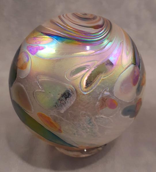 #11242516 Sm float 4.25'' Glows in dark Iridised $65.00