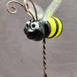 #03222411 bee on rod 8''Hx3''WX4.5''L $135