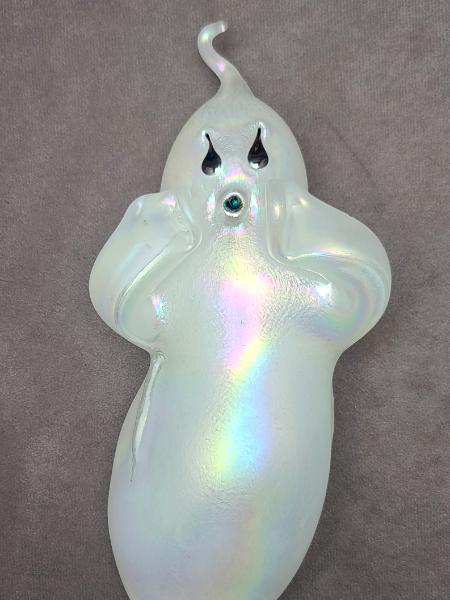  #09261911 GLOW IN THE DARK wall hanging ghost