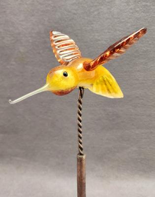 #03112414 hummingbird on yard stake 7.5''Hx4.5''Wx6''L $145