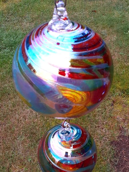 #10102501 Three ball hanging sculpture LG-5.5''  Med-4.5'' Sm-3.5''  Long-20'' $170.00