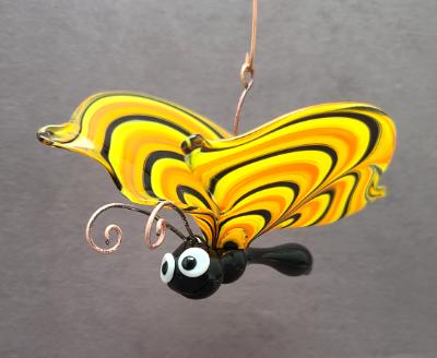 SAC#796 #04282208 butterfly hanging 4''Hx6''Wx7.5''L $130